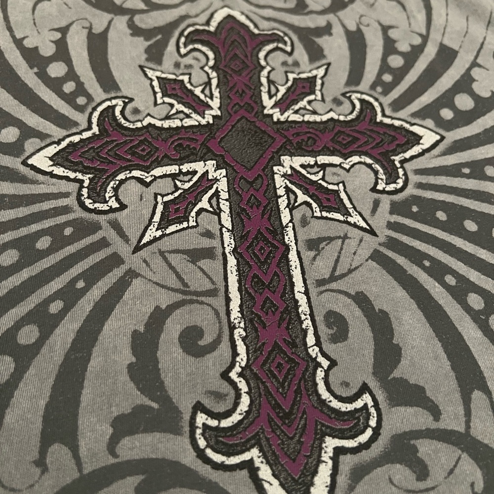 Sinful Women’s Y2K Tee with Heart and Wings Design - Picture 5 of 6